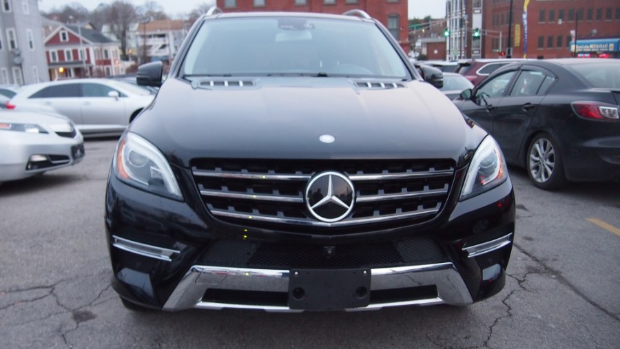 2014 Mercedes-Benz M-Class 4MATIC 4dr ML350 W Nav/Back Up Camera, available for sale in Worcester, Massachusetts | Hilario's Auto Sales Inc.. Worcester, Massachusetts