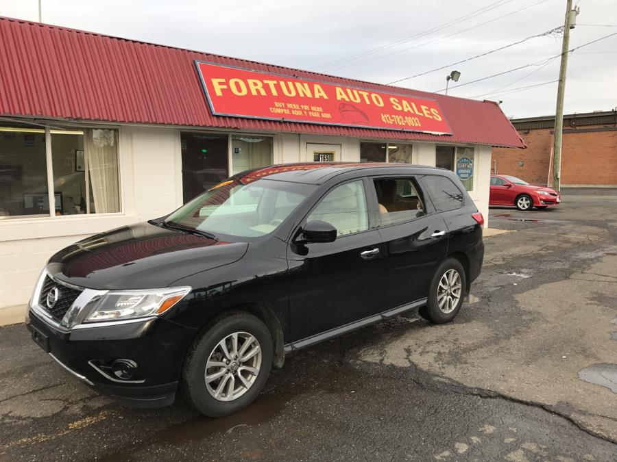 2014 Nissan Pathfinder 4WD 4dr, available for sale in Springfield, Massachusetts | Fortuna Auto Sales Inc.. Springfield, Massachusetts