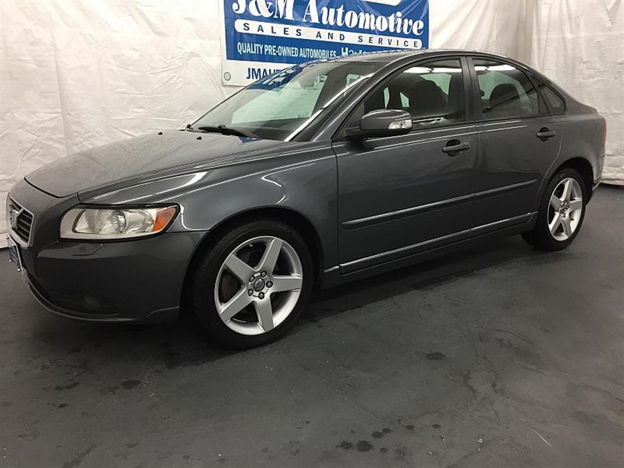 2008 Volvo S40 4d Sedan 2.4i AT Sunroof, available for sale in Naugatuck, Connecticut | J&M Automotive Sls&Svc LLC. Naugatuck, Connecticut