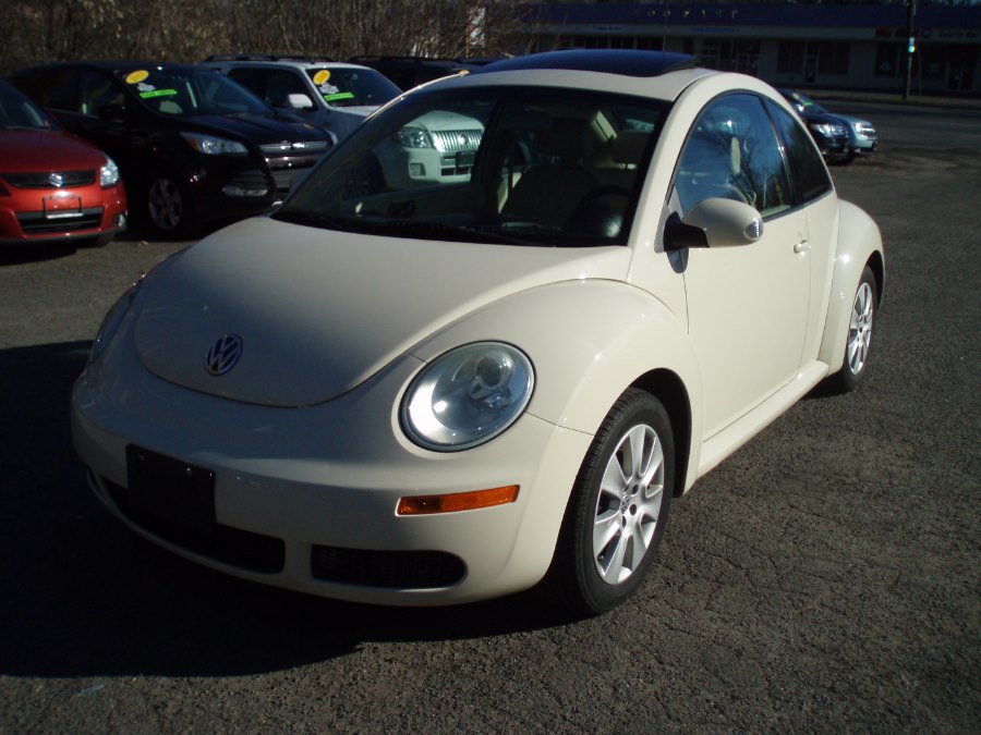 2008 Volkswagen New Beetle Coupe 2dr Auto S PZEV, available for sale in Manchester, Connecticut | Vernon Auto Sale & Service. Manchester, Connecticut