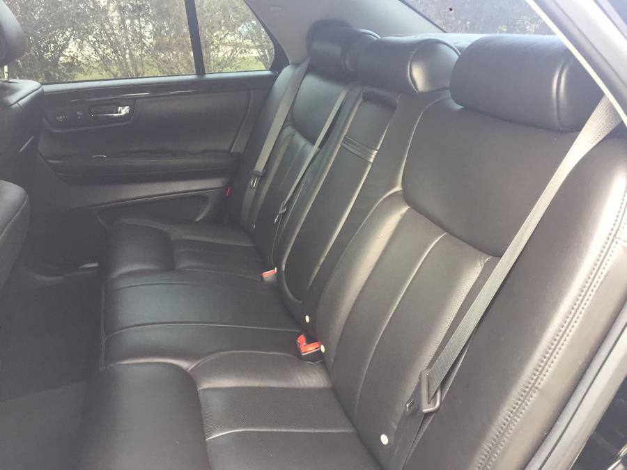 2010 Cadillac DTS 4dr Sdn w/1SH, available for sale in Baldwin, New York | Carmoney Auto Sales. Baldwin, New York 2010 Cadillac DTS 4dr Sdn w/1SH, available for sale in Baldwin, New York | Carmoney Auto Sales. Baldwin, New York