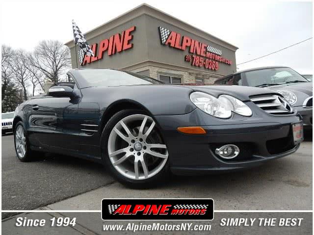2008 Mercedes-Benz SL-Class 2dr Roadster 5.5L V8, available for sale in Wantagh, New York | Alpine Motors Inc. Wantagh, New York