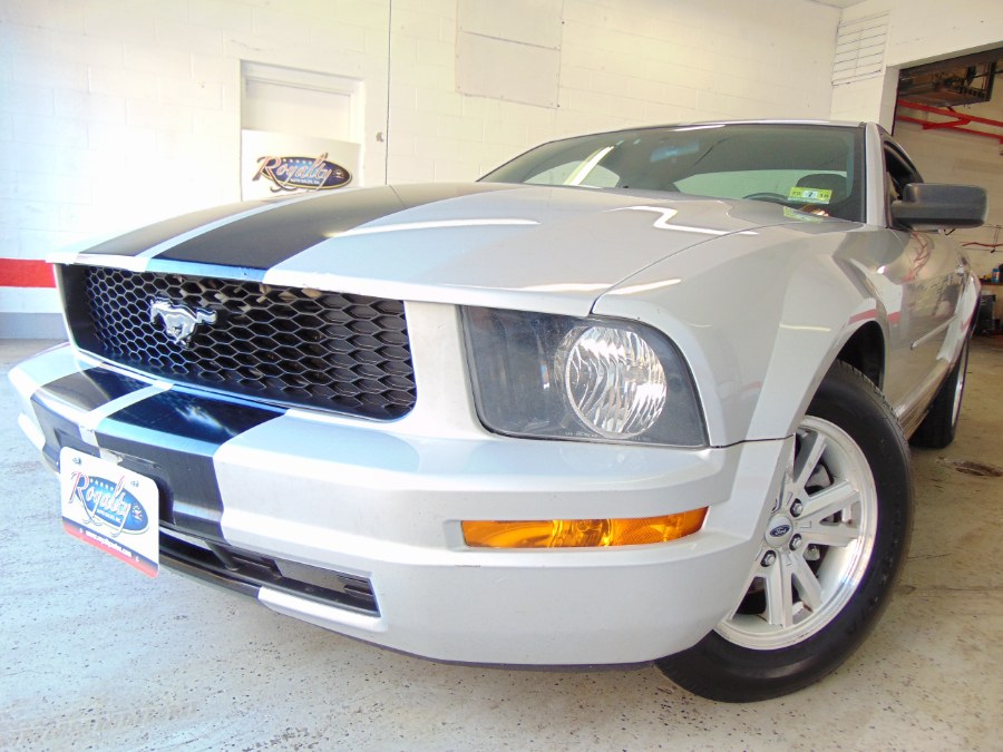 2007 Ford Mustang 2dr Cpe Deluxe, available for sale in Little Ferry, New Jersey | Royalty Auto Sales. Little Ferry, New Jersey