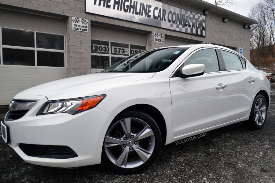 2014 Acura ILX 4dr Sdn 2.0L, available for sale in Waterbury, Connecticut | Highline Car Connection. Waterbury, Connecticut