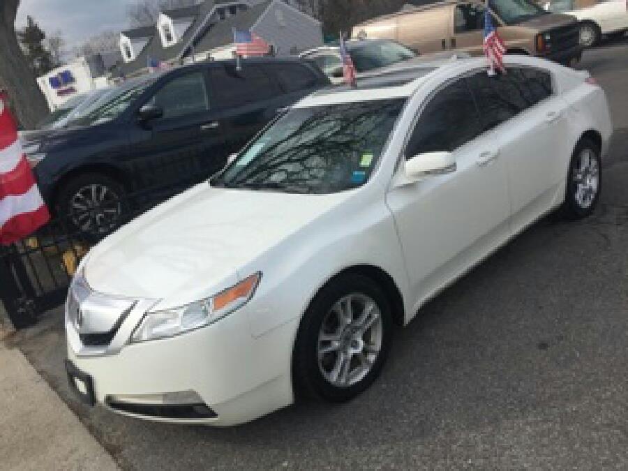 2009 Acura TL 4dr Sdn 2WD, available for sale in Huntington Station, New York | Huntington Auto Mall. Huntington Station, New York