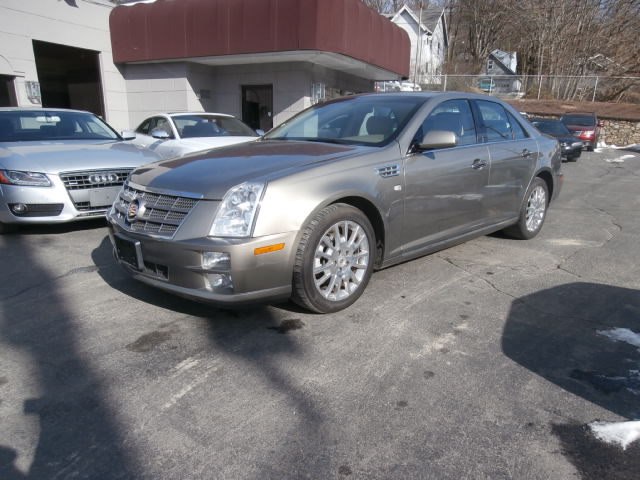 2011 Cadillac STS 4dr Sdn V6 AWD w/1SB, available for sale in Waterbury, Connecticut | Jim Juliani Motors. Waterbury, Connecticut