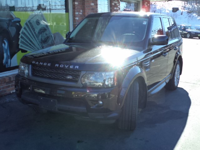 2010 Land Rover Range Rover Sport 4WD 4dr HSE, available for sale in Naugatuck, Connecticut | Riverside Motorcars, LLC. Naugatuck, Connecticut