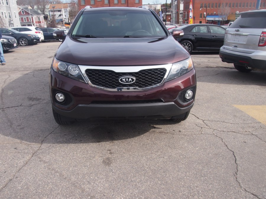 2013 Kia Sorento AWD 4dr I4-GDI LX 7 Passenger W Back Up Camera, available for sale in Worcester, Massachusetts | Hilario's Auto Sales Inc.. Worcester, Massachusetts