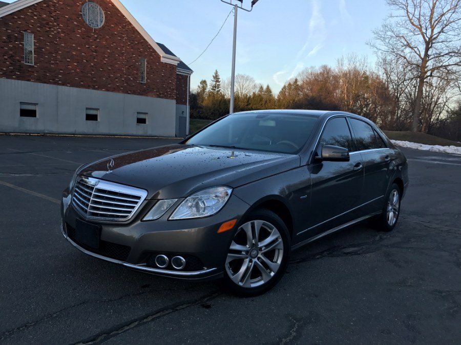2011 Mercedes-Benz E-Class 4dr Sdn E350 Luxury BlueTEC RWD, available for sale in Waterbury, Connecticut | Platinum Auto Care. Waterbury, Connecticut