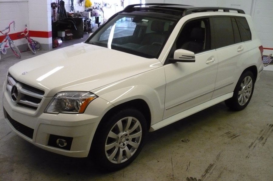 2010 Mercedes-Benz GLK-Class RWD 4dr GLK350, available for sale in Little Ferry, New Jersey | Royalty Auto Sales. Little Ferry, New Jersey