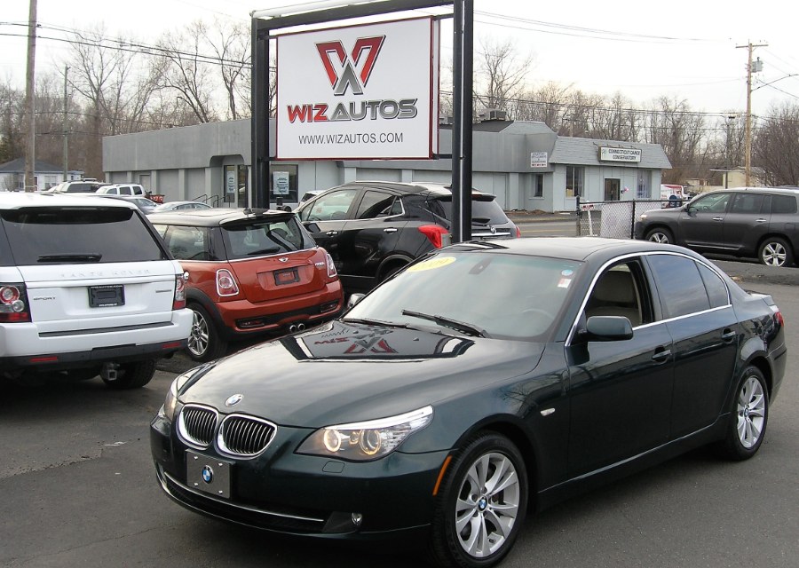 2009 BMW 5 Series 4dr Sdn 535i xDrive AWD, available for sale in Stratford, Connecticut | Wiz Leasing Inc. Stratford, Connecticut
