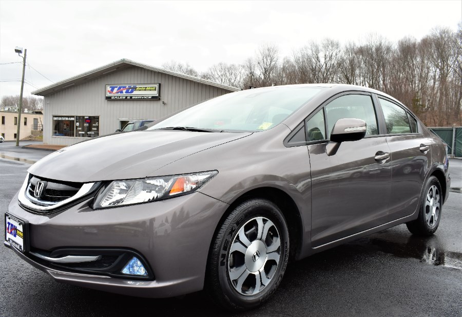 2013 Honda Civic Hybrid 4dr Sdn L4 CVT, available for sale in Berlin, Connecticut | Tru Auto Mall. Berlin, Connecticut