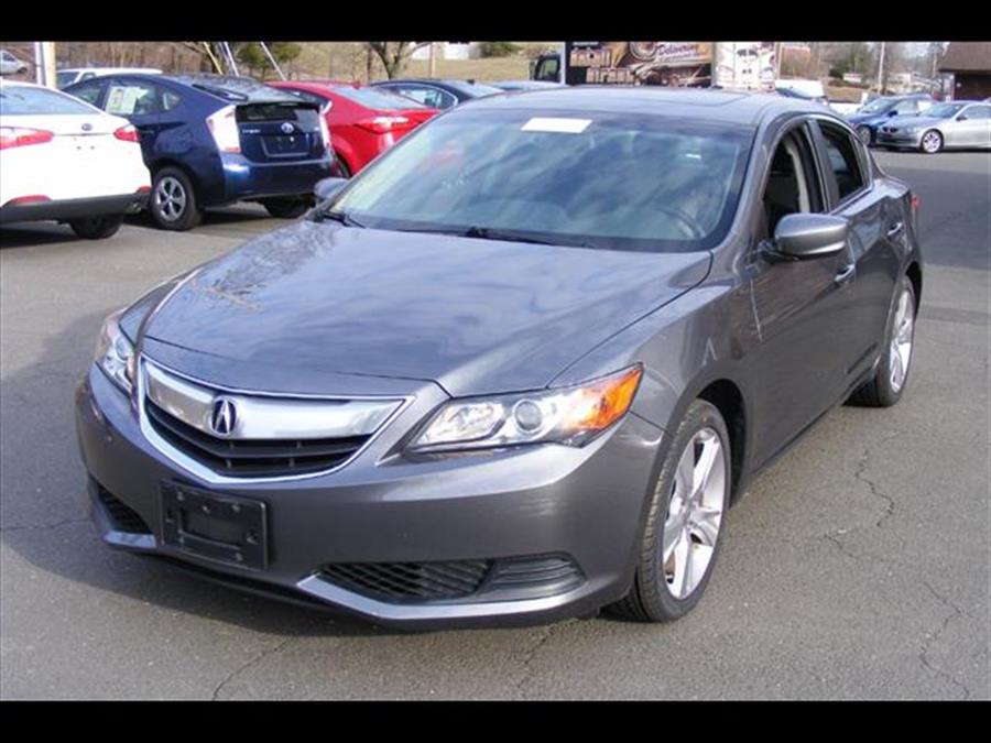 2014 Acura Ilx 2.0L, available for sale in Canton, Connecticut | Canton Auto Exchange. Canton, Connecticut