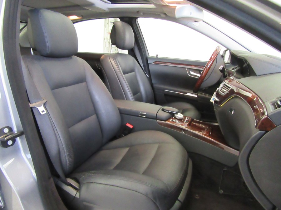 2010 Mercedes-Benz S-Class 4dr Sdn S550 4MATIC, available for sale in Little Ferry, New Jersey | Victoria Preowned Autos Inc. Little Ferry, New Jersey 2010 Mercedes-Benz S-Class 4dr Sdn S550 4MATIC, available for sale in Little Ferry, New Jersey | Victoria Preowned Autos Inc. Little Ferry, New Jersey