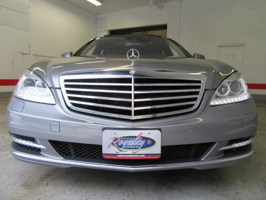 2010 Mercedes-Benz S-Class 4dr Sdn S550 4MATIC, available for sale in Little Ferry, New Jersey | Victoria Preowned Autos Inc. Little Ferry, New Jersey 2010 Mercedes-Benz S-Class 4dr Sdn S550 4MATIC, available for sale in Little Ferry, New Jersey | Victoria Preowned Autos Inc. Little Ferry, New Jersey