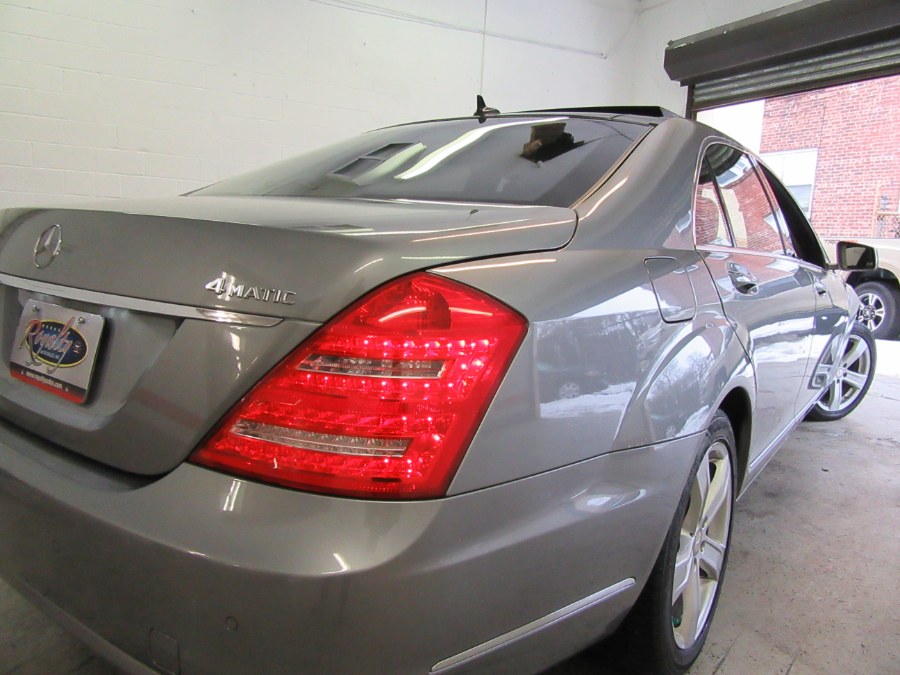 2010 Mercedes-Benz S-Class 4dr Sdn S550 4MATIC, available for sale in Little Ferry, New Jersey | Victoria Preowned Autos Inc. Little Ferry, New Jersey 2010 Mercedes-Benz S-Class 4dr Sdn S550 4MATIC, available for sale in Little Ferry, New Jersey | Victoria Preowned Autos Inc. Little Ferry, New Jersey