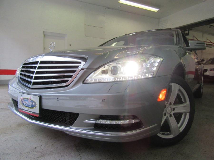 2010 Mercedes-Benz S-Class 4dr Sdn S550 4MATIC, available for sale in Little Ferry, New Jersey | Victoria Preowned Autos Inc. Little Ferry, New Jersey 2010 Mercedes-Benz S-Class 4dr Sdn S550 4MATIC, available for sale in Little Ferry, New Jersey | Victoria Preowned Autos Inc. Little Ferry, New Jersey
