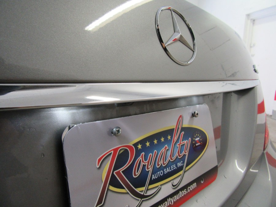 2010 Mercedes-Benz S-Class 4dr Sdn S550 4MATIC, available for sale in Little Ferry, New Jersey | Victoria Preowned Autos Inc. Little Ferry, New Jersey 2010 Mercedes-Benz S-Class 4dr Sdn S550 4MATIC, available for sale in Little Ferry, New Jersey | Victoria Preowned Autos Inc. Little Ferry, New Jersey