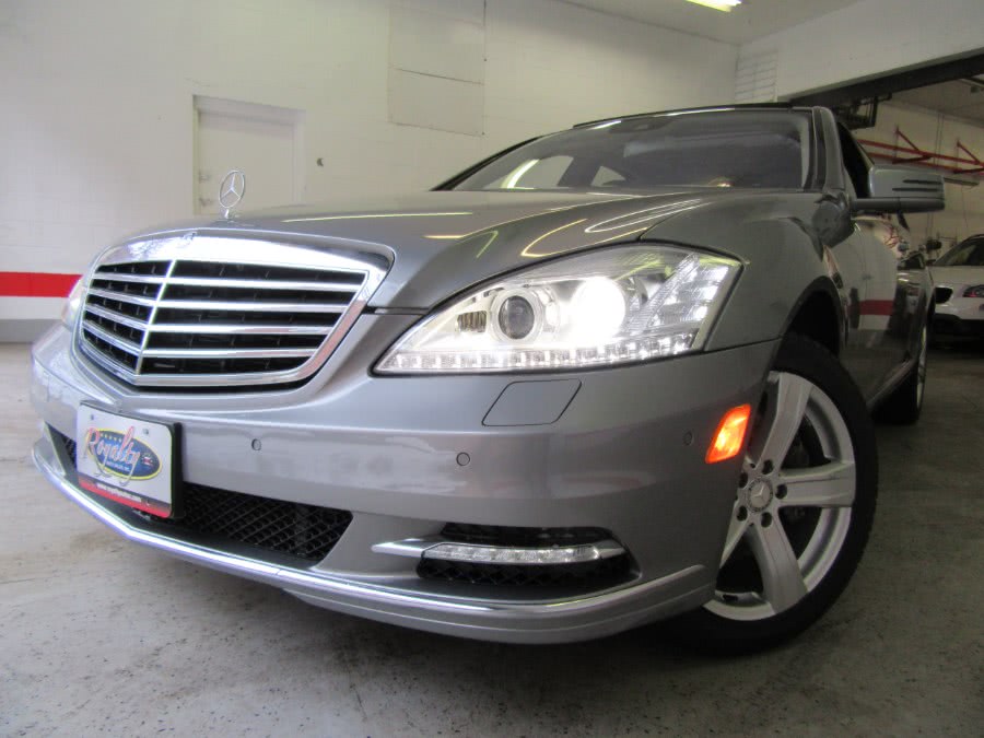 2010 Mercedes-Benz S-Class 4dr Sdn S550 4MATIC, available for sale in Little Ferry, New Jersey | Victoria Preowned Autos Inc. Little Ferry, New Jersey