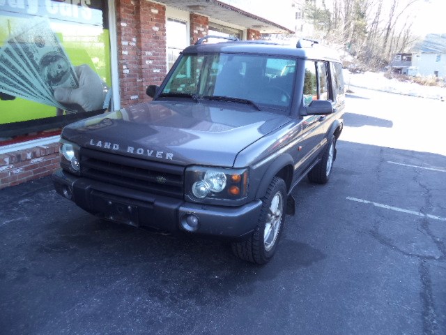 2003 Land Rover Discovery 4dr Wgn SE, available for sale in Naugatuck, Connecticut | Riverside Motorcars, LLC. Naugatuck, Connecticut