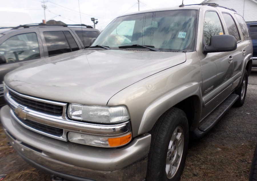 2002 Chevrolet Tahoe 4dr 1500 4WD LT, available for sale in Patchogue, New York | Romaxx Truxx. Patchogue, New York