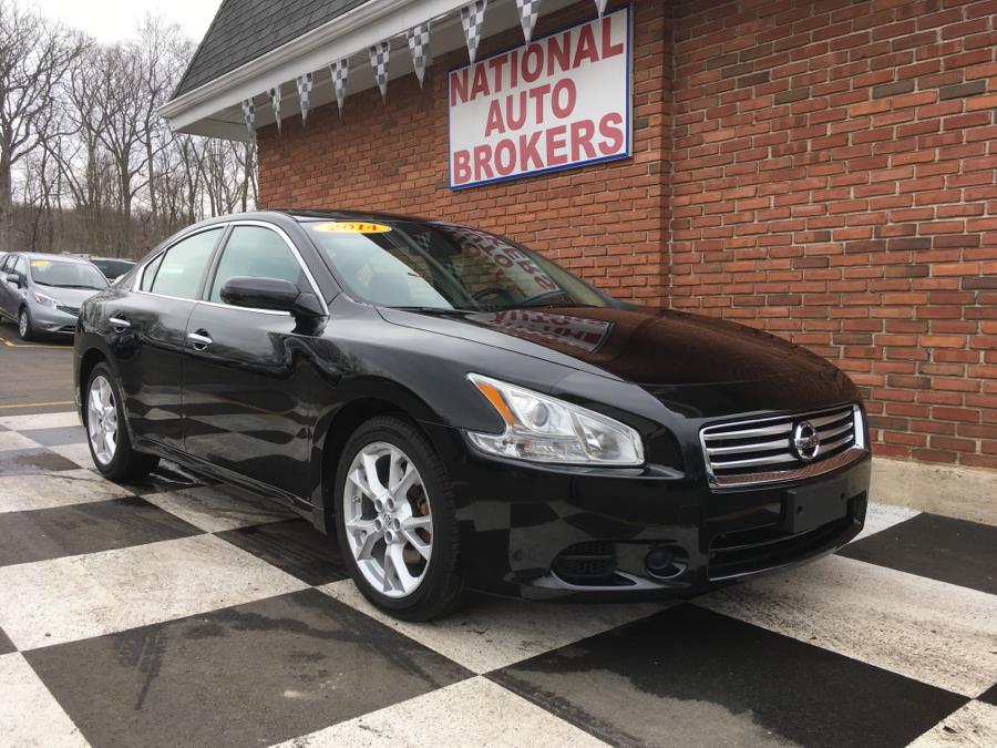 2014 Nissan Maxima 4dr Sdn 3.5 SV w/Premium Pkg, available for sale in Waterbury, Connecticut | National Auto Brokers, Inc.. Waterbury, Connecticut