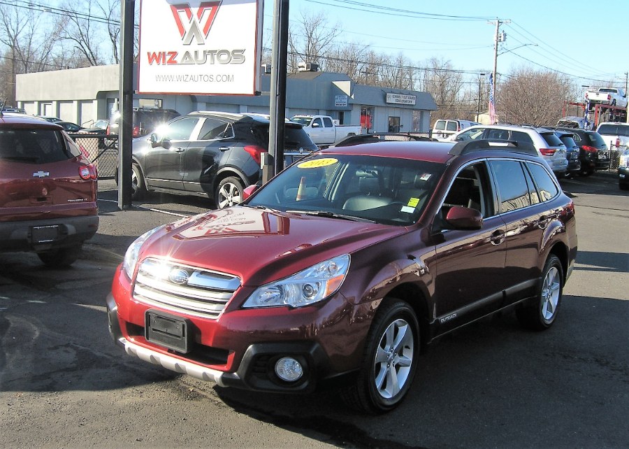 2013 Subaru Outback 4dr Wgn H4 Auto 2.5i Limited, available for sale in Stratford, Connecticut | Wiz Leasing Inc. Stratford, Connecticut
