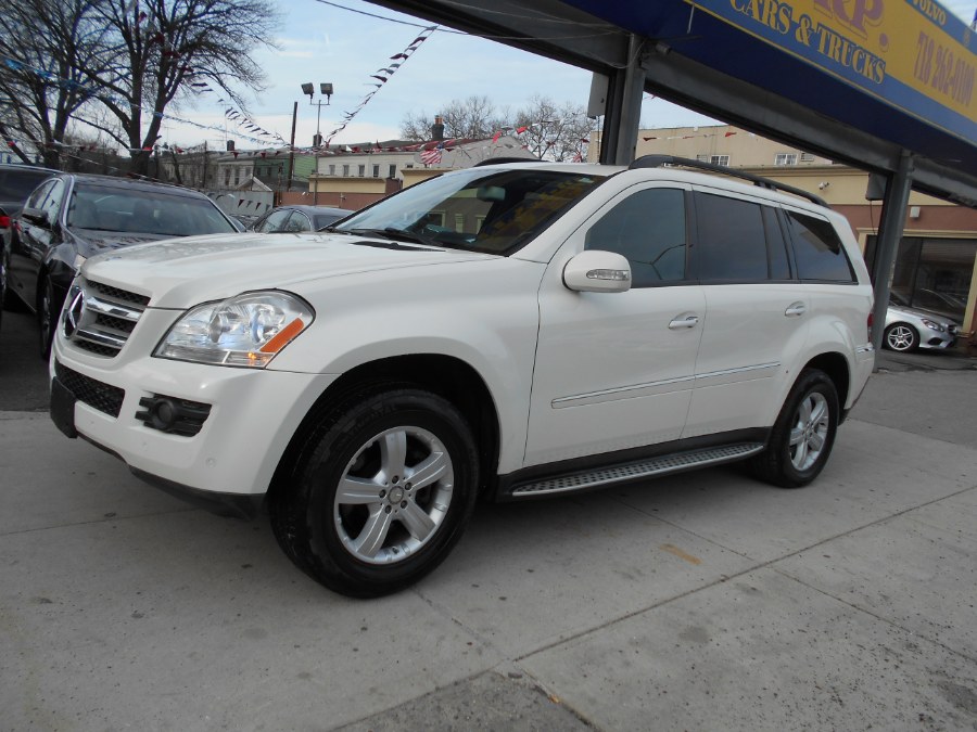 2008 Mercedes-Benz GL-Class 4MATIC 4dr 4.6L, available for sale in Jamaica, New York | Auto Field Corp. Jamaica, New York