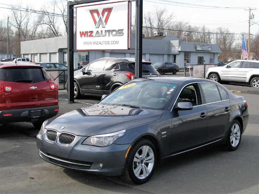 2009 BMW 5 Series 4dr Sdn 528i xDrive AWD, available for sale in Stratford, Connecticut | Wiz Leasing Inc. Stratford, Connecticut