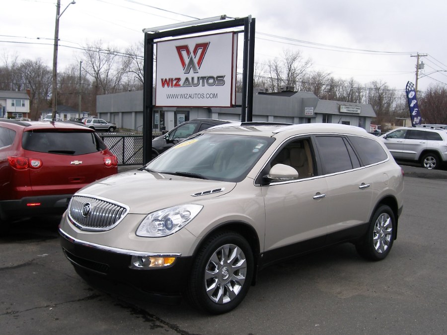 2010 Buick Enclave FWD 4dr CXL w/2XL, available for sale in Stratford, Connecticut | Wiz Leasing Inc. Stratford, Connecticut