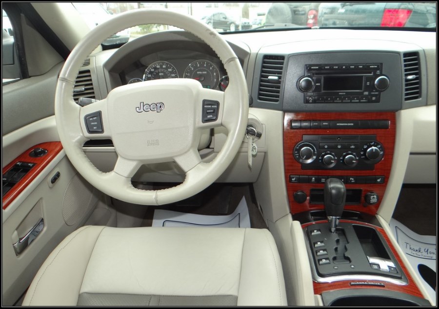 2005 Jeep Grand Cherokee 4dr Limited 4WD, available for sale in Huntington Station, New York | My Auto Inc.. Huntington Station, New York 2005 Jeep Grand Cherokee 4dr Limited 4WD, available for sale in Huntington Station, New York | My Auto Inc.. Huntington Station, New York