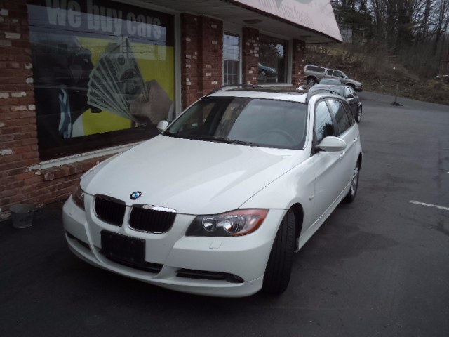 2008 BMW 3 Series 4dr Sports Wgn 328xi AWD, available for sale in Naugatuck, Connecticut | Riverside Motorcars, LLC. Naugatuck, Connecticut