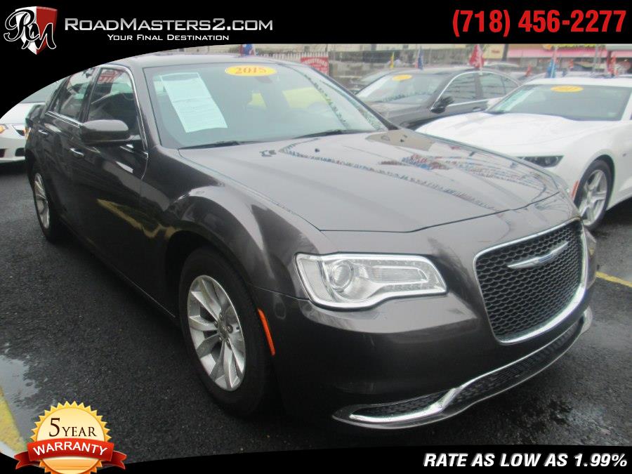 2015 Chrysler 300 4dr Sdn Limited Panoramic, available for sale in Middle Village, New York | Road Masters II INC. Middle Village, New York