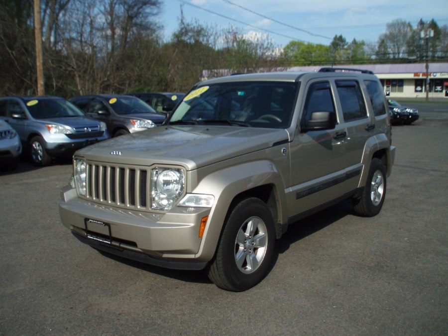 2011 Jeep Liberty 4WD 4dr Sport, available for sale in Manchester, Connecticut | Vernon Auto Sale & Service. Manchester, Connecticut