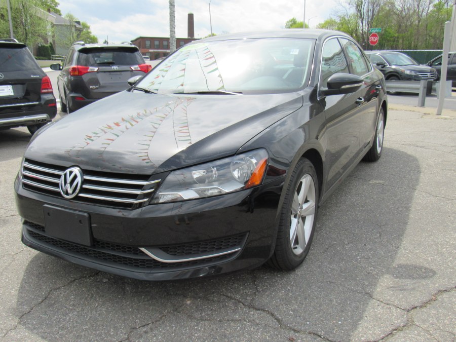2012 Volkswagen Passat 4dr Sdn 2.5L Auto SE w/Sunroof PZEV/Leather, available for sale in Worcester, Massachusetts | Hilario's Auto Sales Inc.. Worcester, Massachusetts