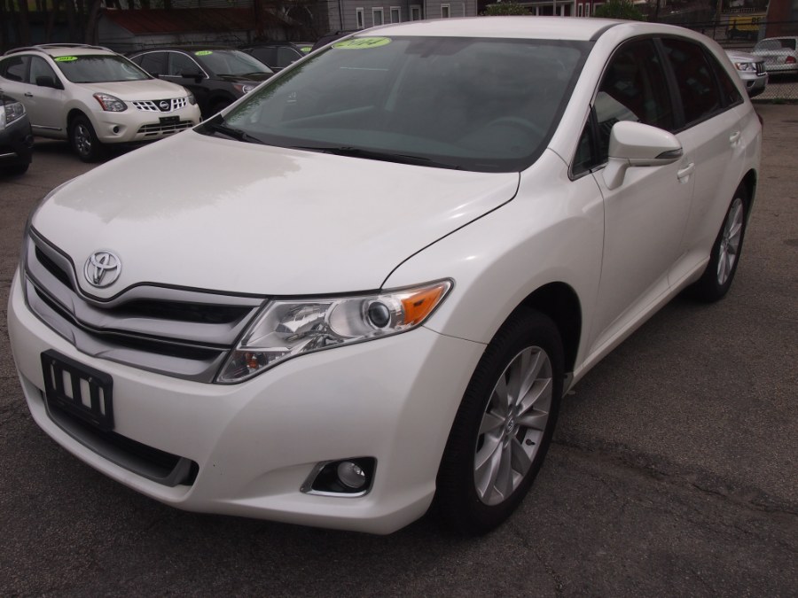 2014 Toyota Venza 4dr Wgn I4 AWD LE (Natl), available for sale in Worcester, Massachusetts | Hilario's Auto Sales Inc.. Worcester, Massachusetts