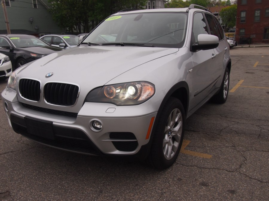 2011 BMW X5 AWD 4dr 35i Sport Act W/Nav/Backup Cam/Moonroof, available for sale in Worcester, Massachusetts | Hilario's Auto Sales Inc.. Worcester, Massachusetts