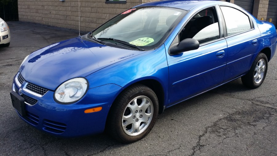 2005 Dodge Neon 4dr Sdn SXT, available for sale in Stratford, Connecticut | Mike's Motors LLC. Stratford, Connecticut