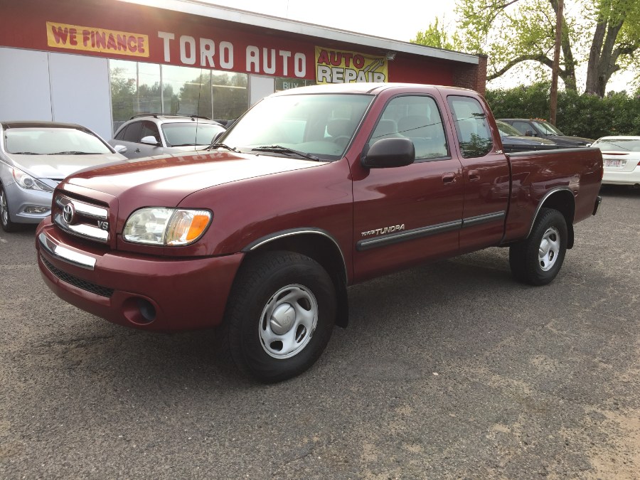 2003 Toyota Tundra SR5 4WD V8 Extended Cab, available for sale in East Windsor, Connecticut | Toro Auto. East Windsor, Connecticut