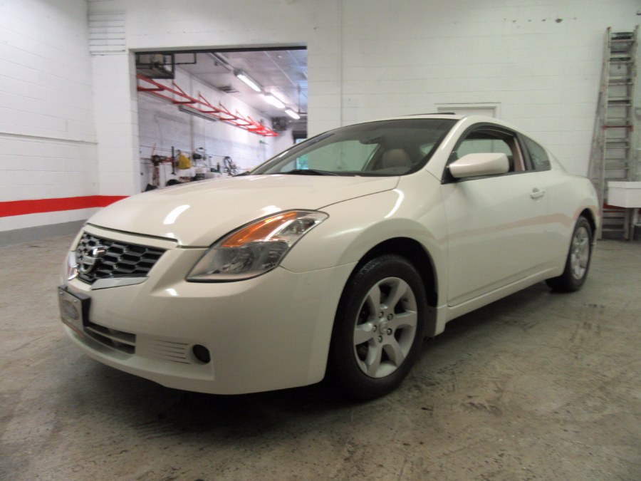 2009 Nissan Altima 2dr Cpe I4 CVT 2.5 S, available for sale in Little Ferry, New Jersey | Royalty Auto Sales. Little Ferry, New Jersey