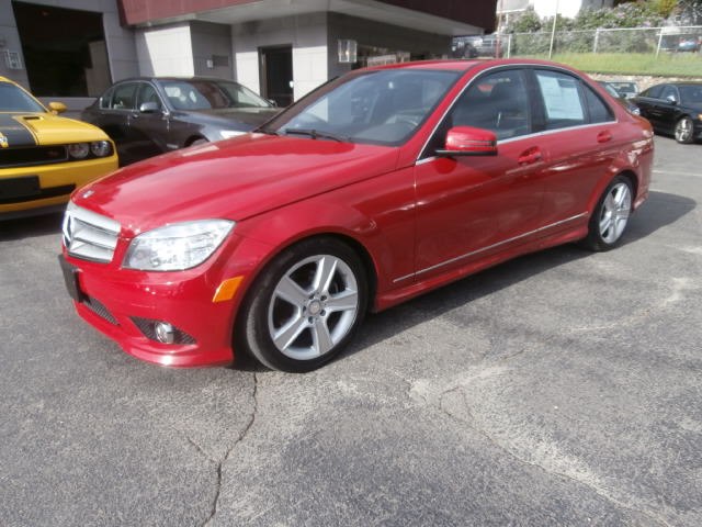 2010 Mercedes-Benz C-Class 4dr Sdn C300 Sport 4MATIC, available for sale in Waterbury, Connecticut | Jim Juliani Motors. Waterbury, Connecticut