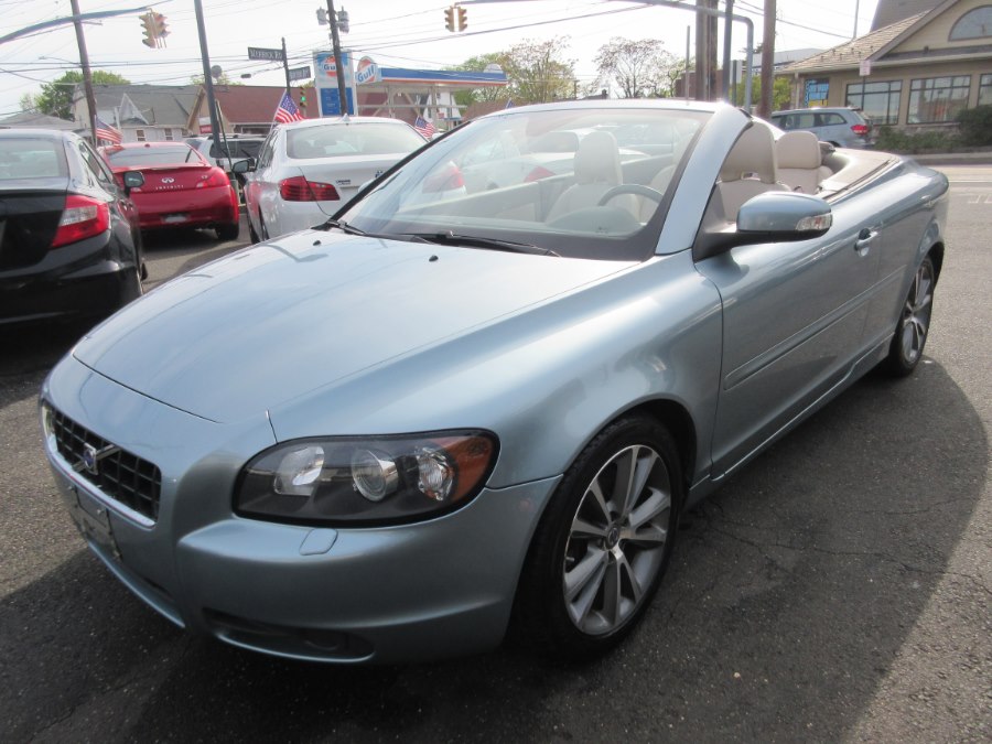 2010 Volvo C70 CONVERTIBLE, available for sale in Lynbrook, New York | ACA Auto Sales. Lynbrook, New York