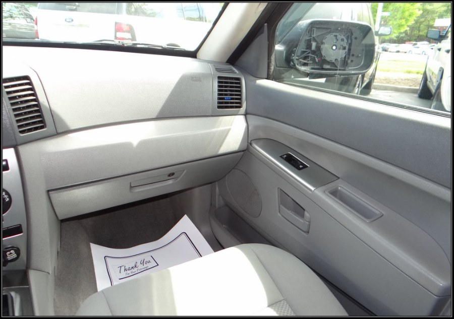 2006 Jeep Grand Cherokee 4dr Laredo 4WD, available for sale in Huntington Station, New York | My Auto Inc.. Huntington Station, New York 2006 Jeep Grand Cherokee 4dr Laredo 4WD, available for sale in Huntington Station, New York | My Auto Inc.. Huntington Station, New York