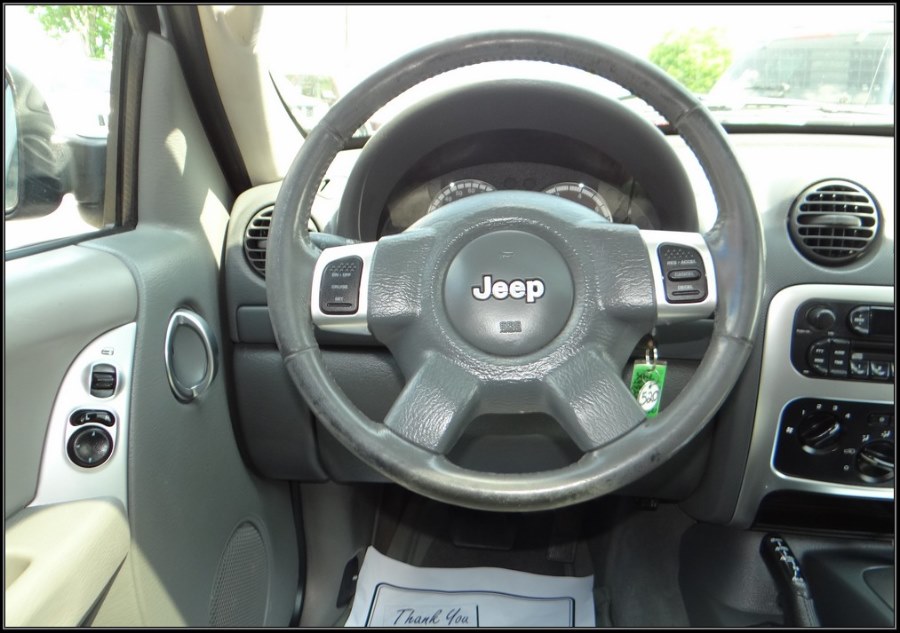 Used Jeep Liberty 4dr Limited 4WD 2005 | My Auto Inc.. Huntington Station, New York Used Jeep Liberty 4dr Limited 4WD 2005 | My Auto Inc.. Huntington Station, New York