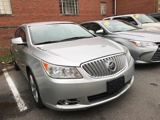 2011 Buick LaCrosse 4dr Sdn CXL FWD, available for sale in Bladensburg, Maryland | Decade Auto. Bladensburg, Maryland