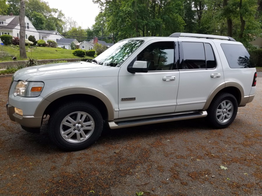 2006 Ford Explorer 4dr 114" WB 4.0L Eddie Bauer 4WD, available for sale in Huntington Station, New York | Huntington Auto Mall. Huntington Station, New York