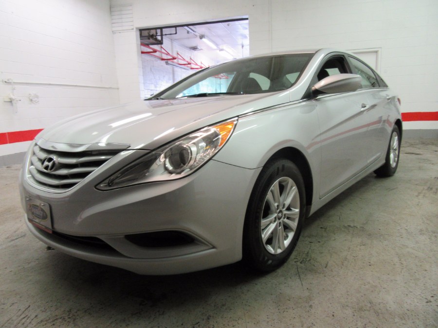 2013 Hyundai Sonata 4dr Sdn 2.4L Auto GLS, available for sale in Little Ferry, New Jersey | Royalty Auto Sales. Little Ferry, New Jersey