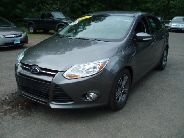 2014 Ford Focus 4dr Sdn SE, available for sale in Manchester, Connecticut | Vernon Auto Sale & Service. Manchester, Connecticut