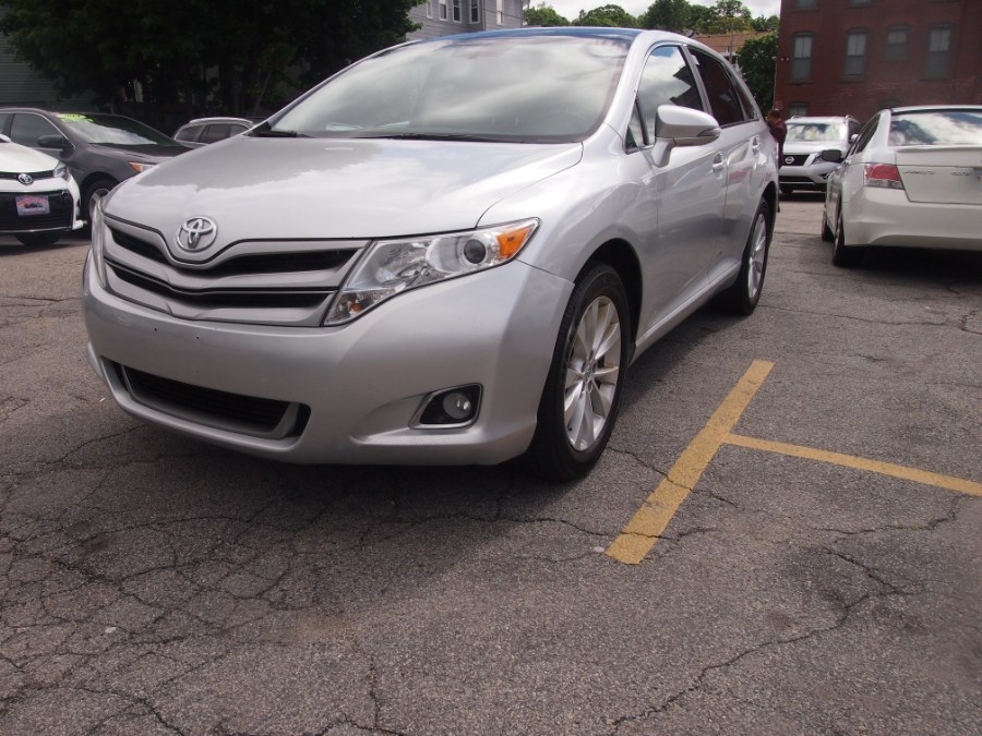 2014 Toyota Venza 4dr Wgn I4 AWD LE/Backup Camera/Nav/Panorama Roof, available for sale in Worcester, Massachusetts | Hilario's Auto Sales Inc.. Worcester, Massachusetts