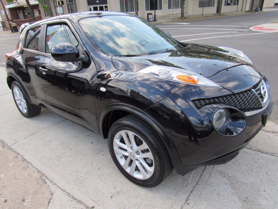 2013 Nissan JUKE 5dr Wgn CVT SL AWD, available for sale in Paterson, New Jersey | MFG Prestige Auto Group. Paterson, New Jersey
